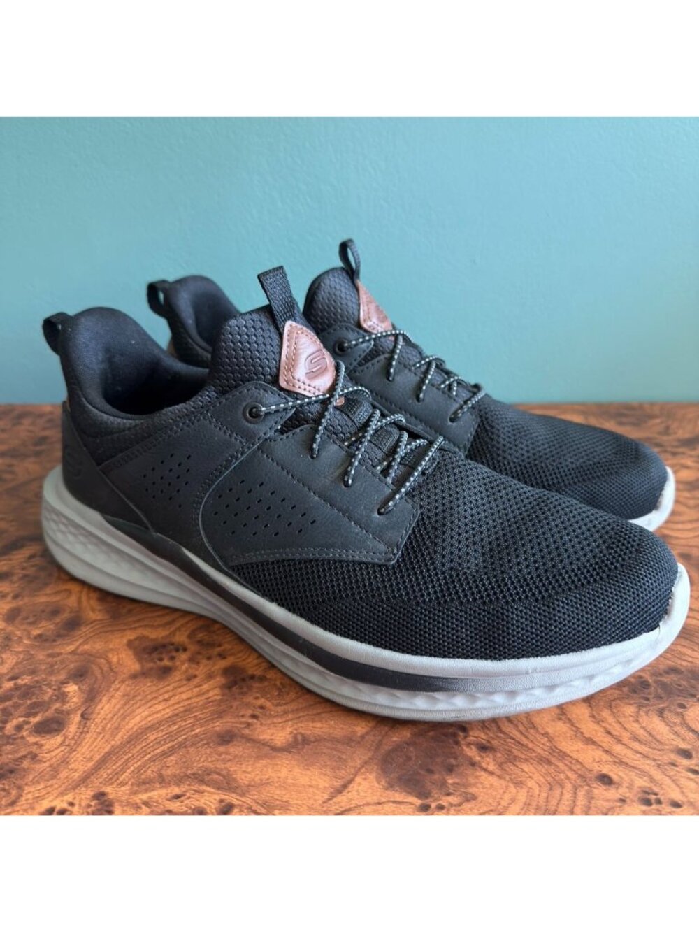 Skechers Mens Size 12Delson Hands Free Swift Fit Casual Sneakers Black Lightweig